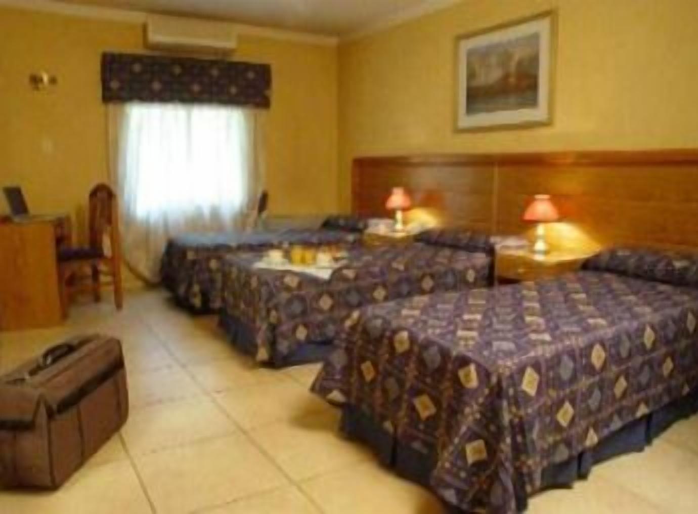 Hotel Provincial Mendoza Exterior photo