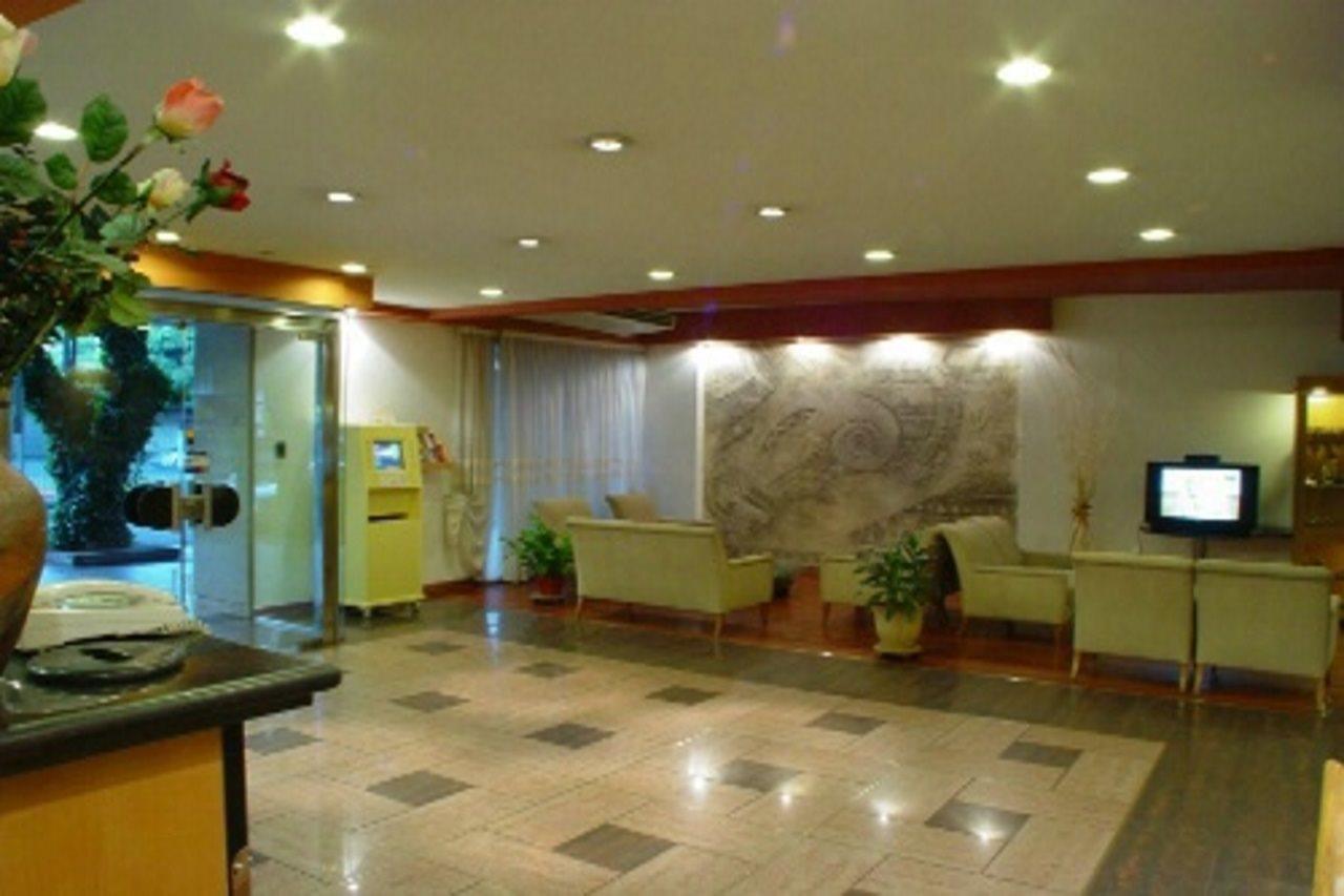 Hotel Provincial Mendoza Exterior photo