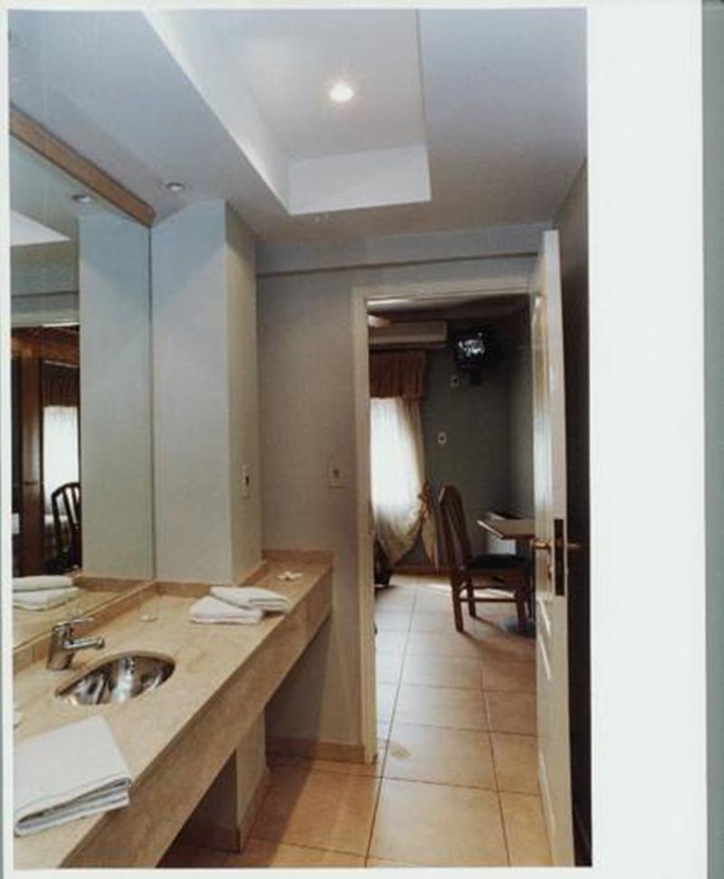Hotel Provincial Mendoza Exterior photo